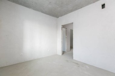 Dairenin içi gri renklerle süslenmemiş.