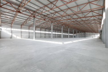 Boş depo ya da garajın içi