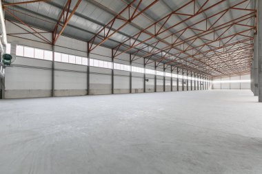 Boş depo ya da garajın içi