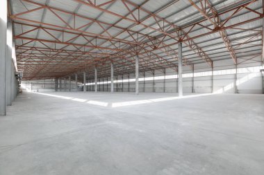 Boş depo ya da garajın içi