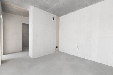 Dairenin içi gri renklerle süslenmemiş.