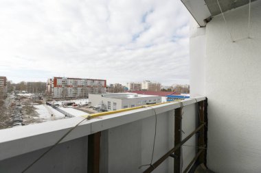 Apartmanın balkonundan manzara