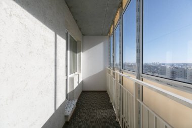 Apartmanın balkonundan manzara