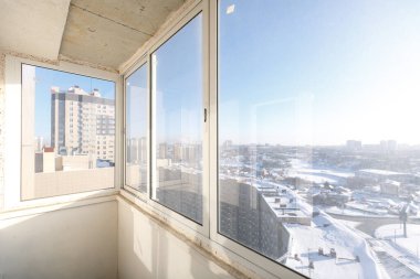 Apartmanın balkonundan manzara