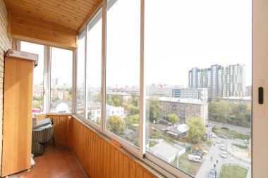 Apartmanın balkonundan manzara