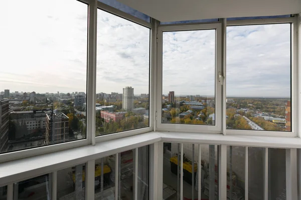 Вид Балкона Багатоквартирного Будинку — стокове фото