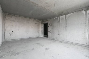 Dairenin içi gri renklerle süslenmemiş.