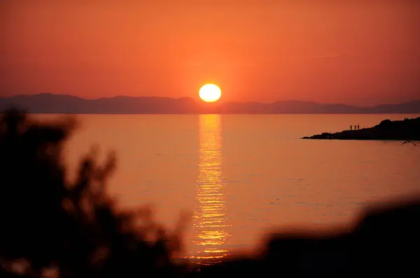 Adriatische Zee eilanden bij zonsondergang — Stockfoto