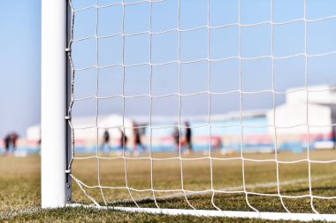 Futbol goalpost ve eğitim oyuncular