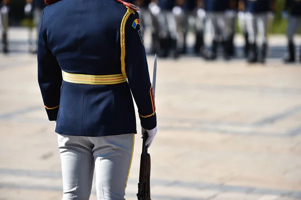 Guardia de honor durante una ceremonia militar — Foto de Stock