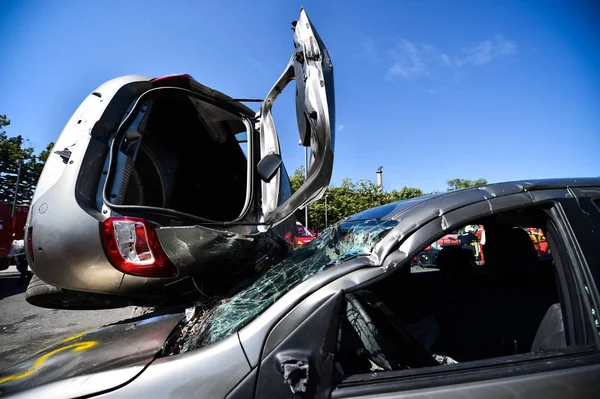 Unfallort und Rettungsdienst — Stockfoto