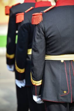 Bir askeri tören sırasında şeref kıtası