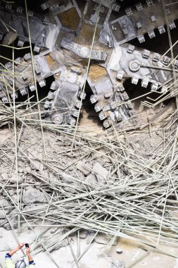 Metro inşaat sırasında eylem sıkıcı makine tünel