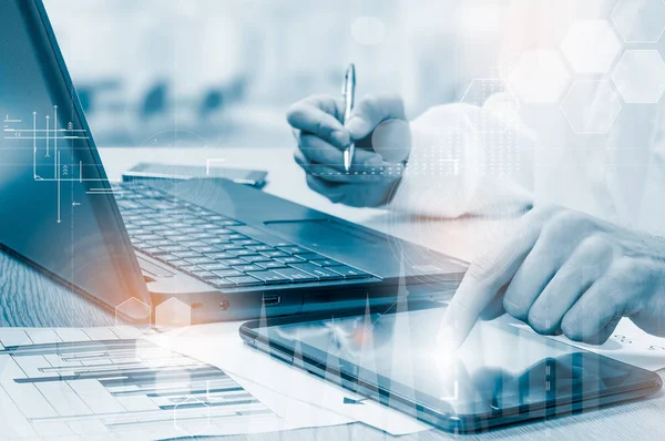 Bulut bilgi veri kavramı korumak. Güvenlik ve emniyet bulut veri