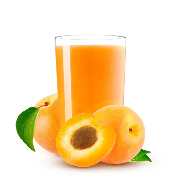Πορτοκαλί βερίκοκα με φύλλα και χυμό βερίκοκου απομονωθεί σε λευκό φόντο — Φωτογραφία Αρχείου