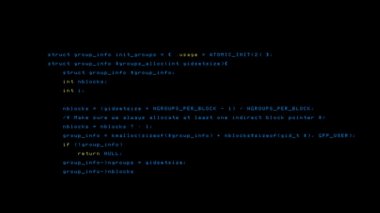 Bilgisayar ekranı terminalinde çalışan bir hacker kodu