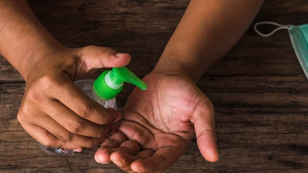 Virüs hastalıklarında veya covid-19 ve filovirüs gibi salgınlarda kullanılmak üzere genel kişisel koruma ekipmanları.