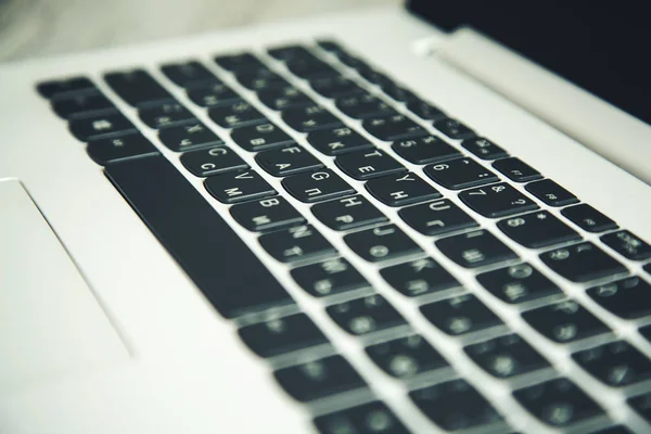 Clavier portable sur la table — Photo