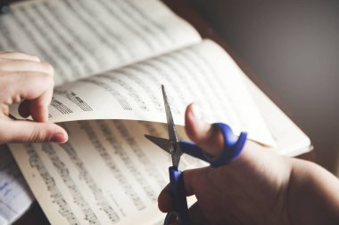 makasla kız el müziği notaları