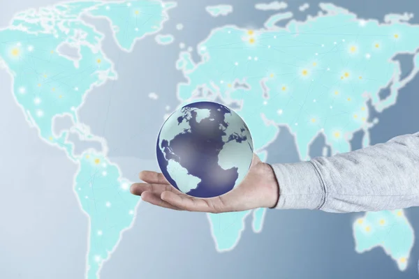 Mann Hand Globus Mit Karte Bildschirm — Stockfoto