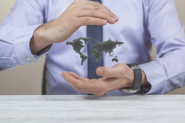 Man Hand Map Auf Dem Bildschirm Auf Dem Tisch — Stockfoto