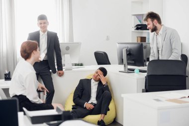 Office workers have a break time, they talk about something