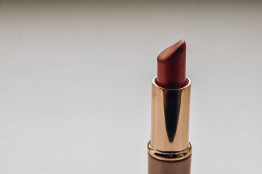 Ruj makyaj tüpü güzelliği