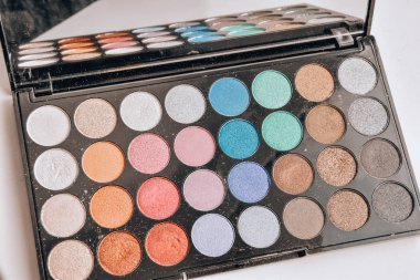 Göz makyajı kozmetik palet fırçası