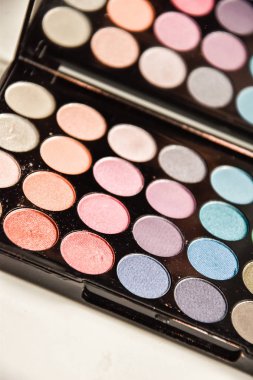 Göz makyajı kozmetik palet fırçası