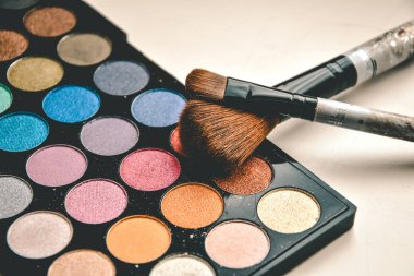 Göz makyajı kozmetik palet fırçası