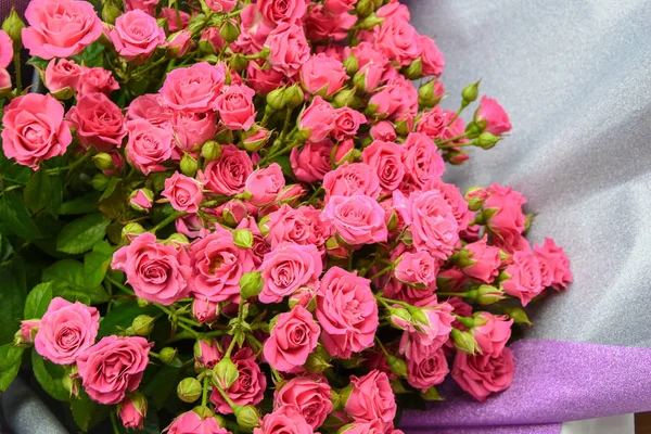 bouquet of pink roses present flowers  valentines day holiday surprise