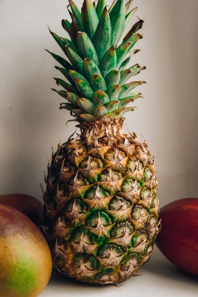 Ananas Exotische Früchte Nahrung Mango — Stockfoto