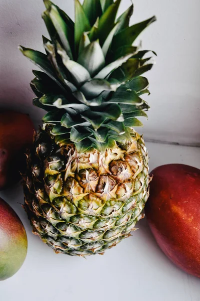 Ananas Exotische Früchte Nahrung Mango — Stockfoto