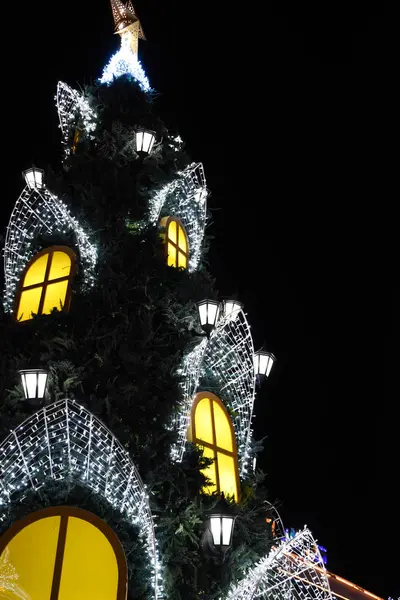 Arbre Décoration Noël Avec Fenêtres — Photo