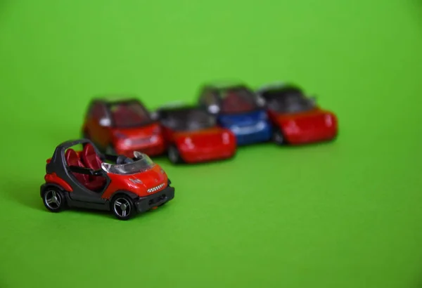 背景上的玩具车 文字位置 — 图库照片