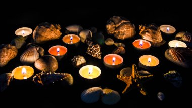 Spa bakım mumu ışığı için gereken fonların bileşimi, Sea spa kompozisyonu, seçici odak noktası