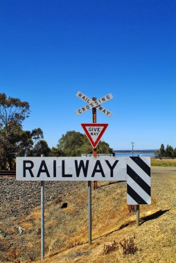Avustralya, Victoria, demiryolu geçiş