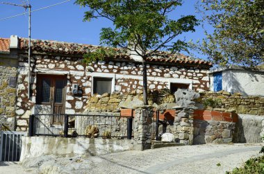Yunanistan, Semadirek Adası