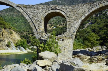 Yunanistan, antik Köprüsü