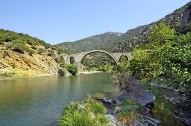 Yunanistan, antik Köprüsü