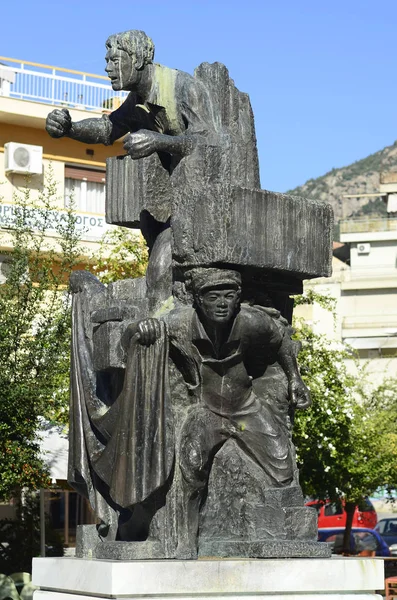 Grecja, Kavala, pomnik — Zdjęcie stockowe