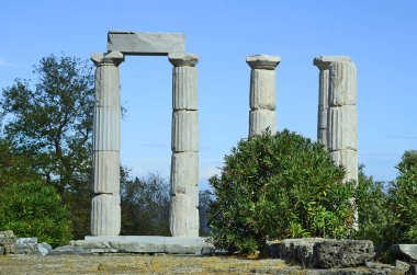 Yunanistan, Semadirek Adası