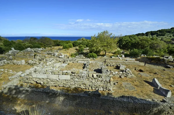 Yunanistan, Semadirek Adası