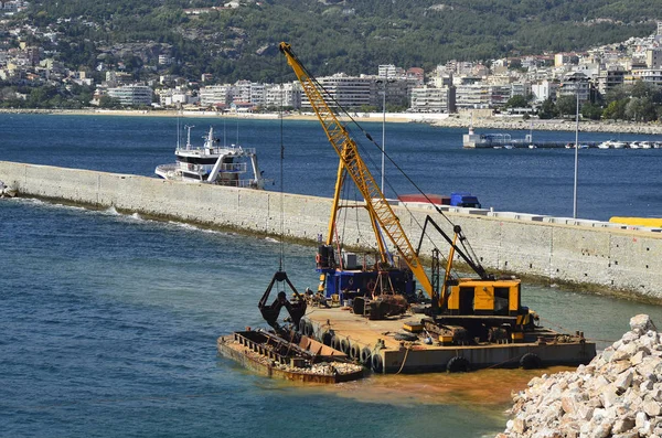 Grécia, Kavala, equipamento e indústria — Fotografia de Stock