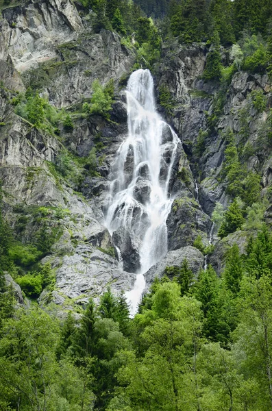 Áustria, Tirol, cachoeira — Fotografia de Stock