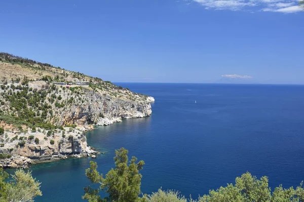 Yunanistan, Thassos Adası, manastır