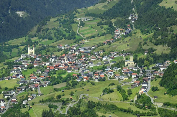 Rakousko, Tyrolsko, horská vesnice — Stock fotografie