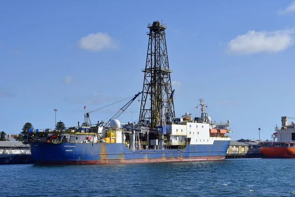 Australia, WA, Perth, drill ship — Stock Photo, Image