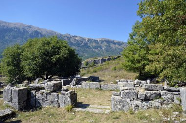 Yunanistan, Epirus, antik Dodona