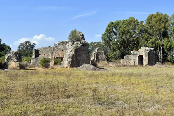 ギリシャ エピロス プレヴェザの近くにニコポリスの古代遺跡でローマのテルメの遺跡 — ストック写真